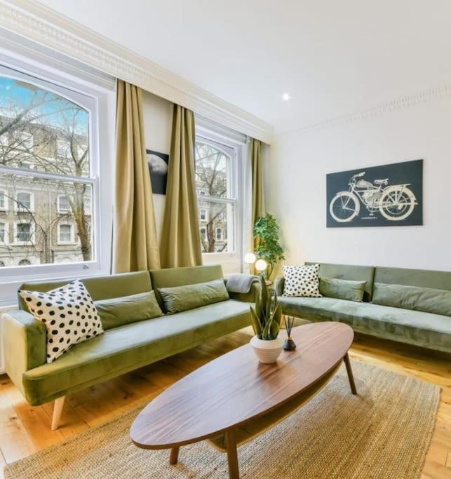 Knightsbridge Stylish Two Bedroom Apartment London Exterior foto